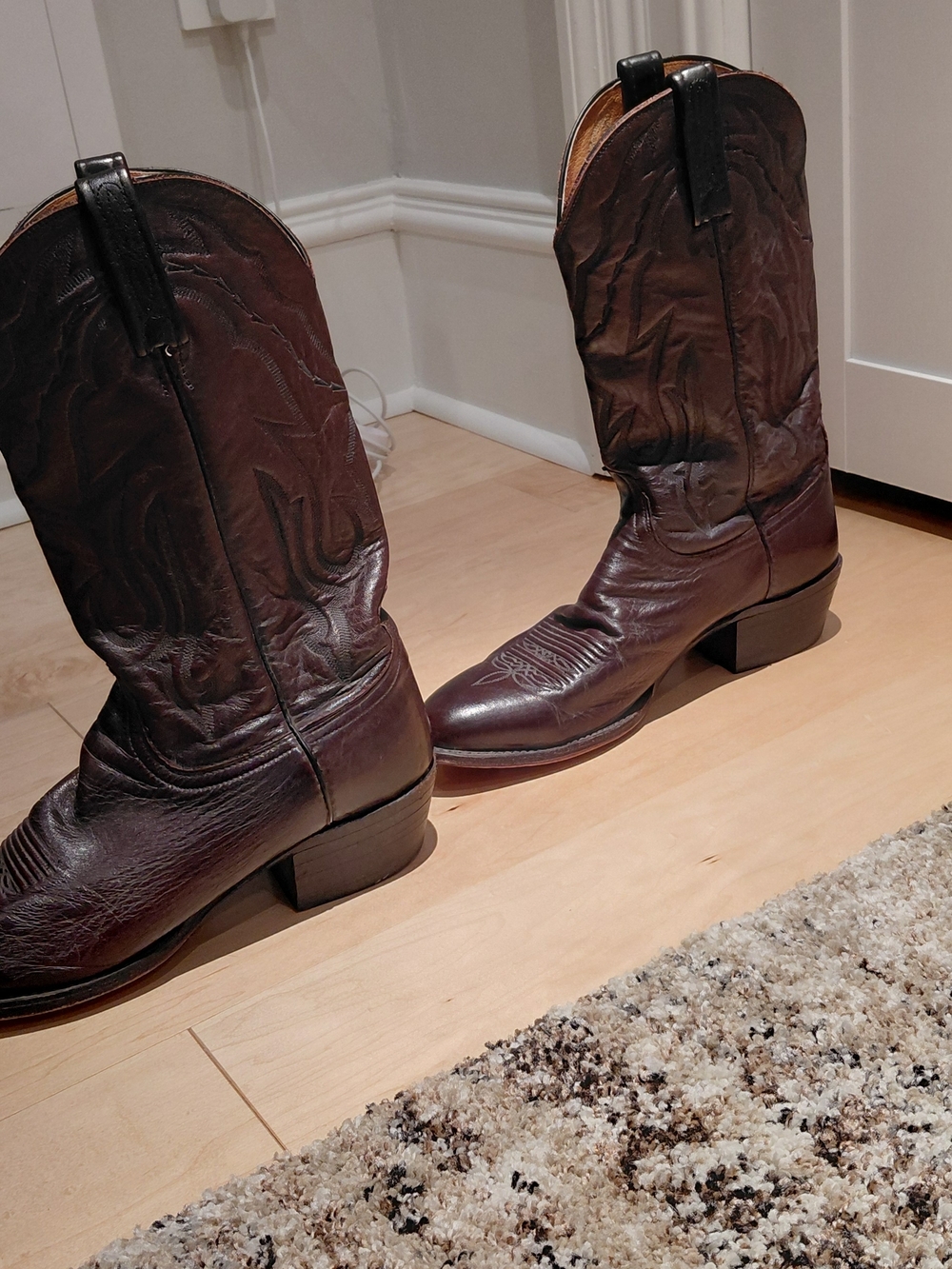 Lucchese Men's Dark Brown Leather Western Boots - Picture 5 of 8